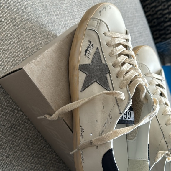 BRAND NEW NEVER WORN GOLDEN GOOSE ALL STAR SHOE SIZE 42 - Picture 2 of 8